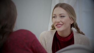 Dana Wolf e Adira Allure aprono i loro regali erotici di Natale